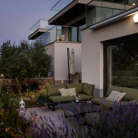 Apartments Olea Малий Лошинь Екстер'єр фото