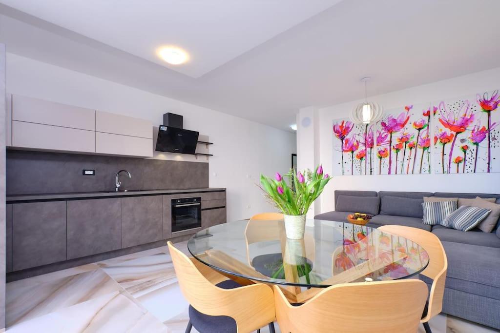 Apartments Olea Малий Лошинь Екстер'єр фото