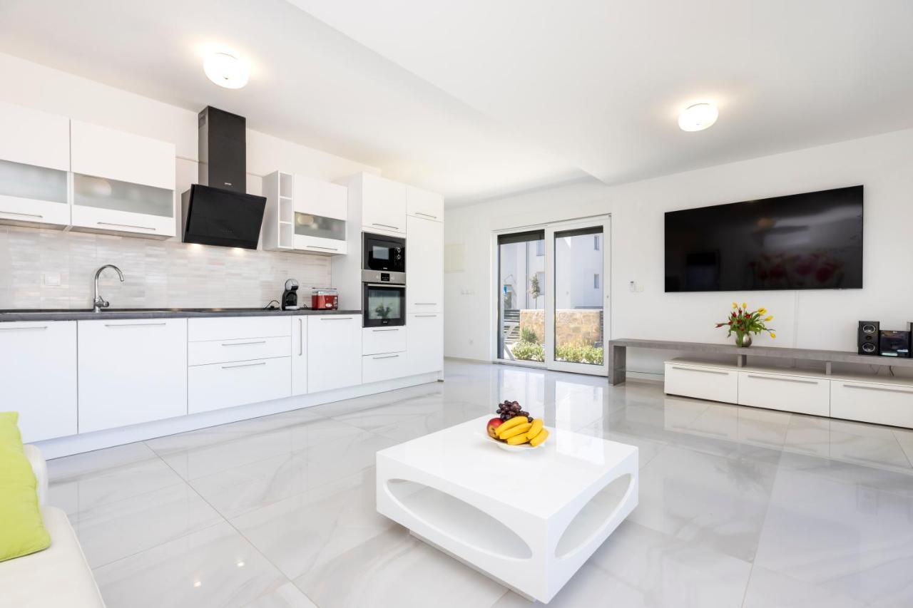 Apartments Olea Малий Лошинь Екстер'єр фото