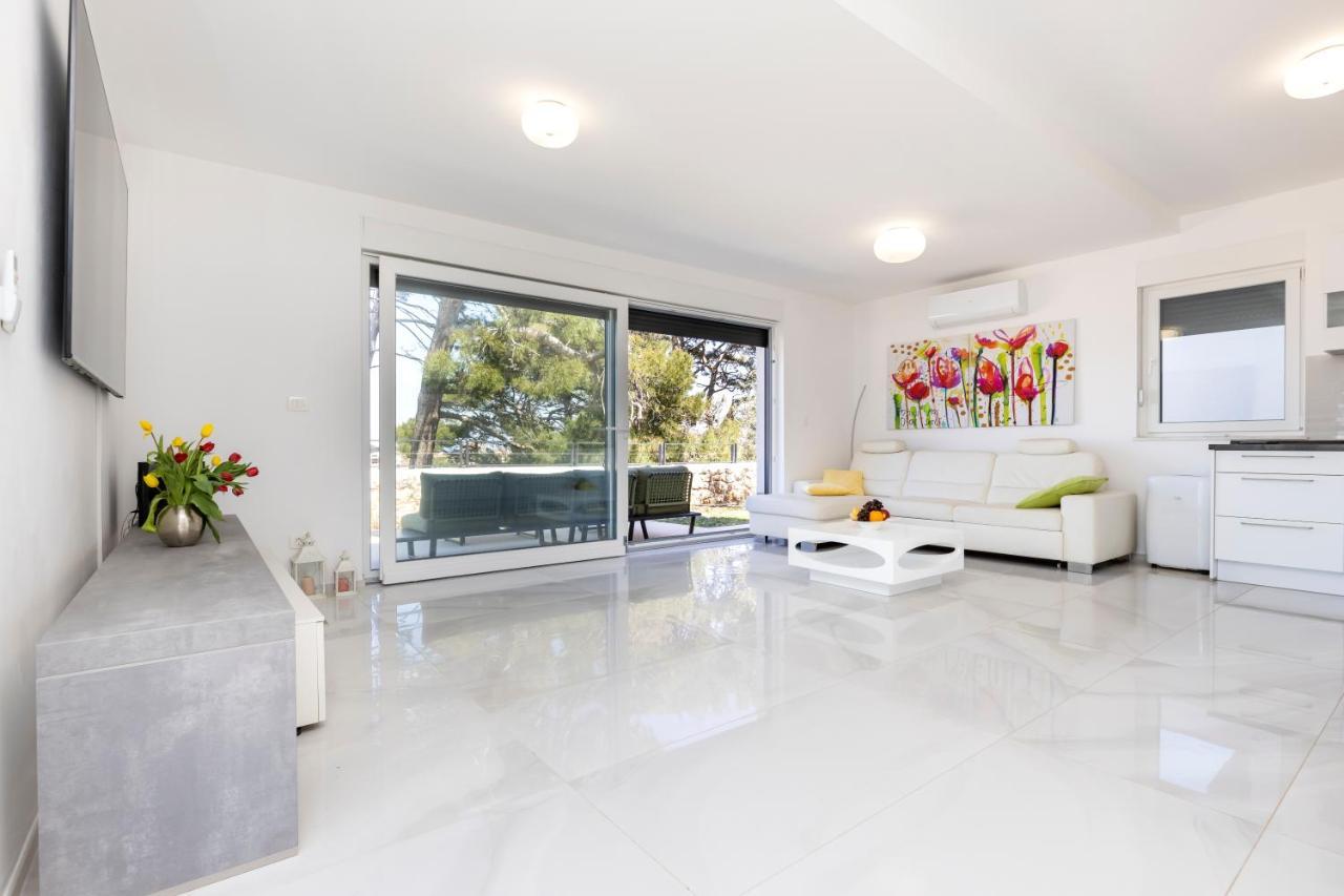 Apartments Olea Малий Лошинь Екстер'єр фото