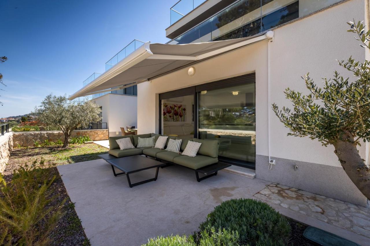 Apartments Olea Малий Лошинь Екстер'єр фото